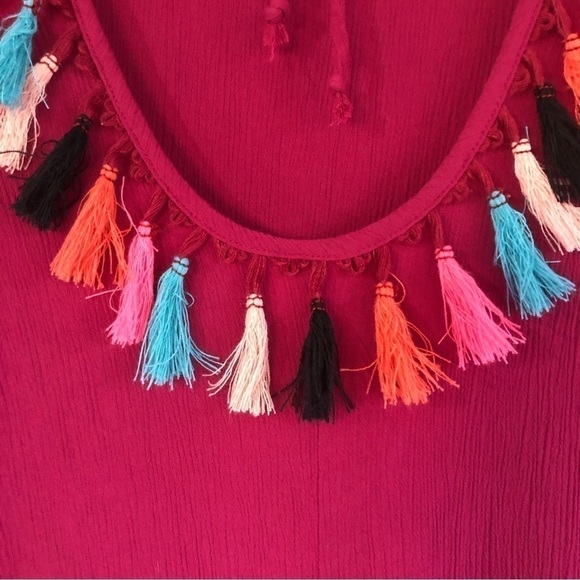 Xhilaration tassel trim open tie back scoop neck tunic top size large - Picture 4 of 16